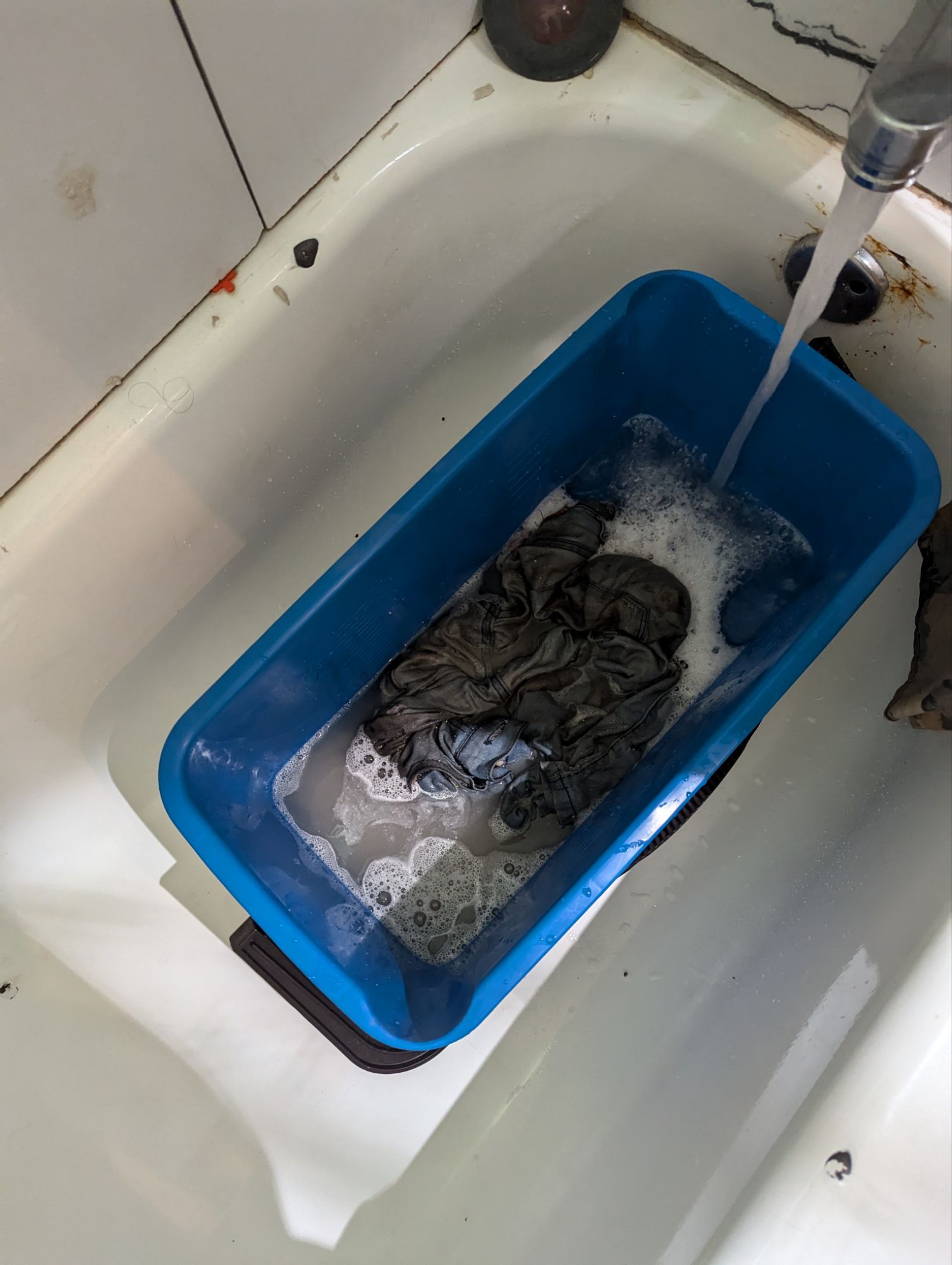 Fabric Stripping Process: How to Remove Grime and Stains