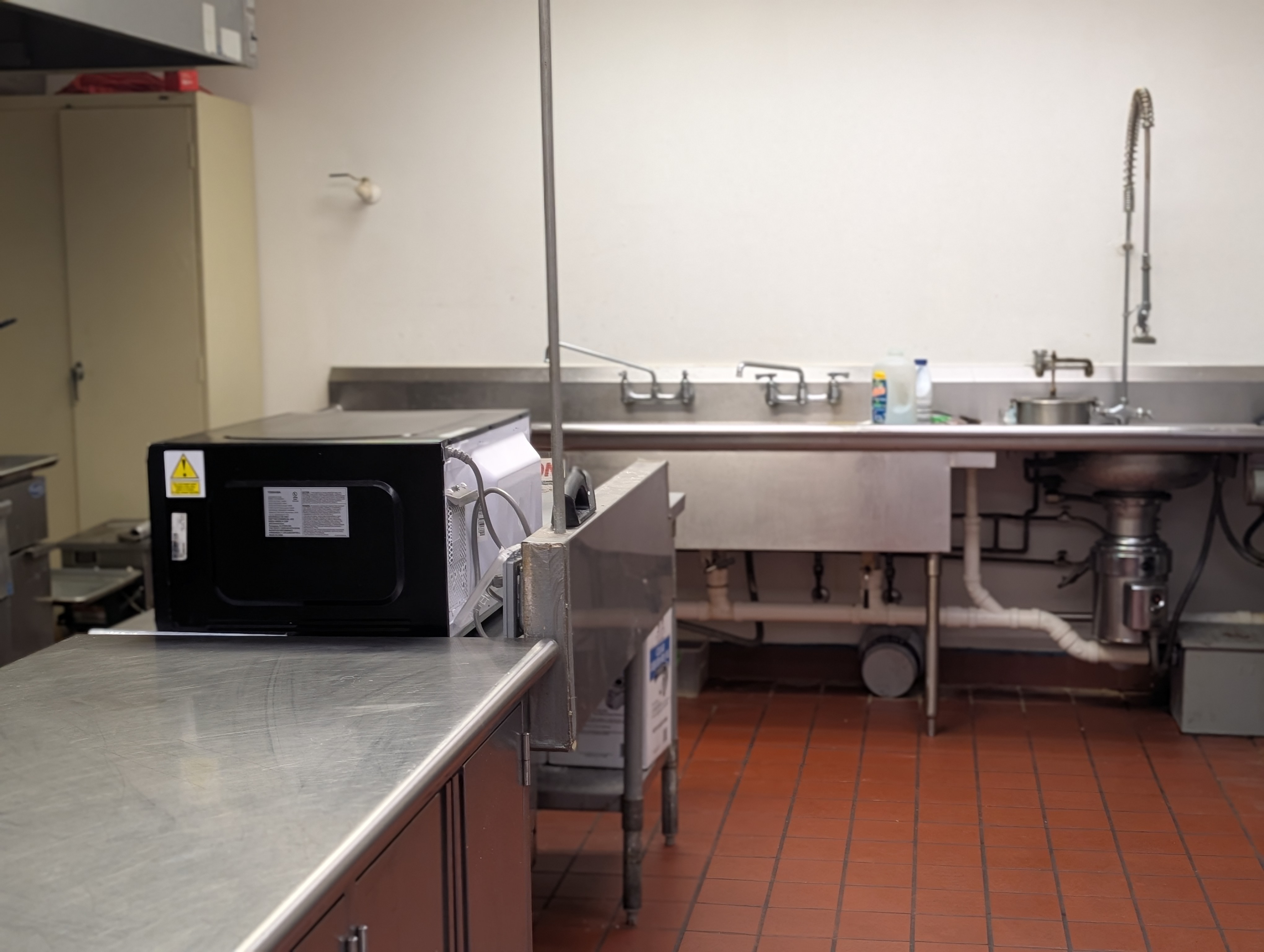How Cleaning Improves Workplace Productivity